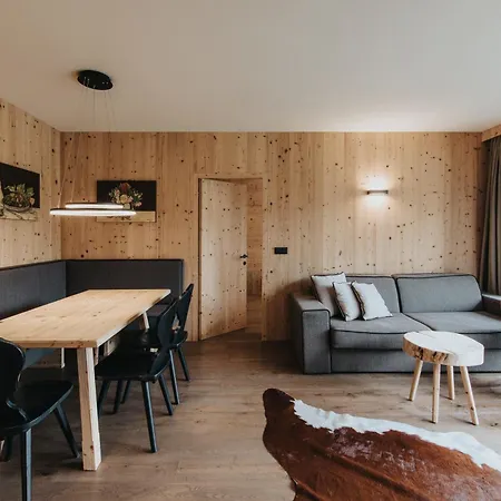 Presulis Hideaway & Restaurant Völs am Schlern