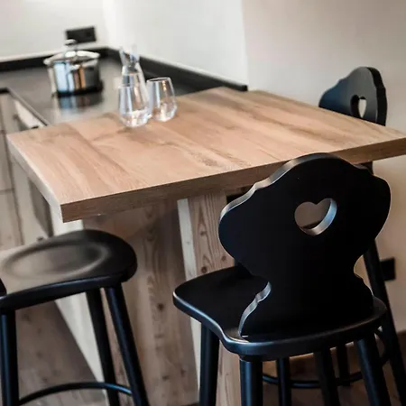 Aparthotel Presulis Hideaway & Restaurant Völs am Schlern